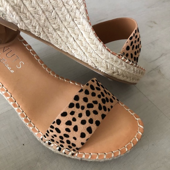 MATISSE COCONUTS 🥥 LEOPARD ESPADRILLES NWOT - Picture 3 of 9